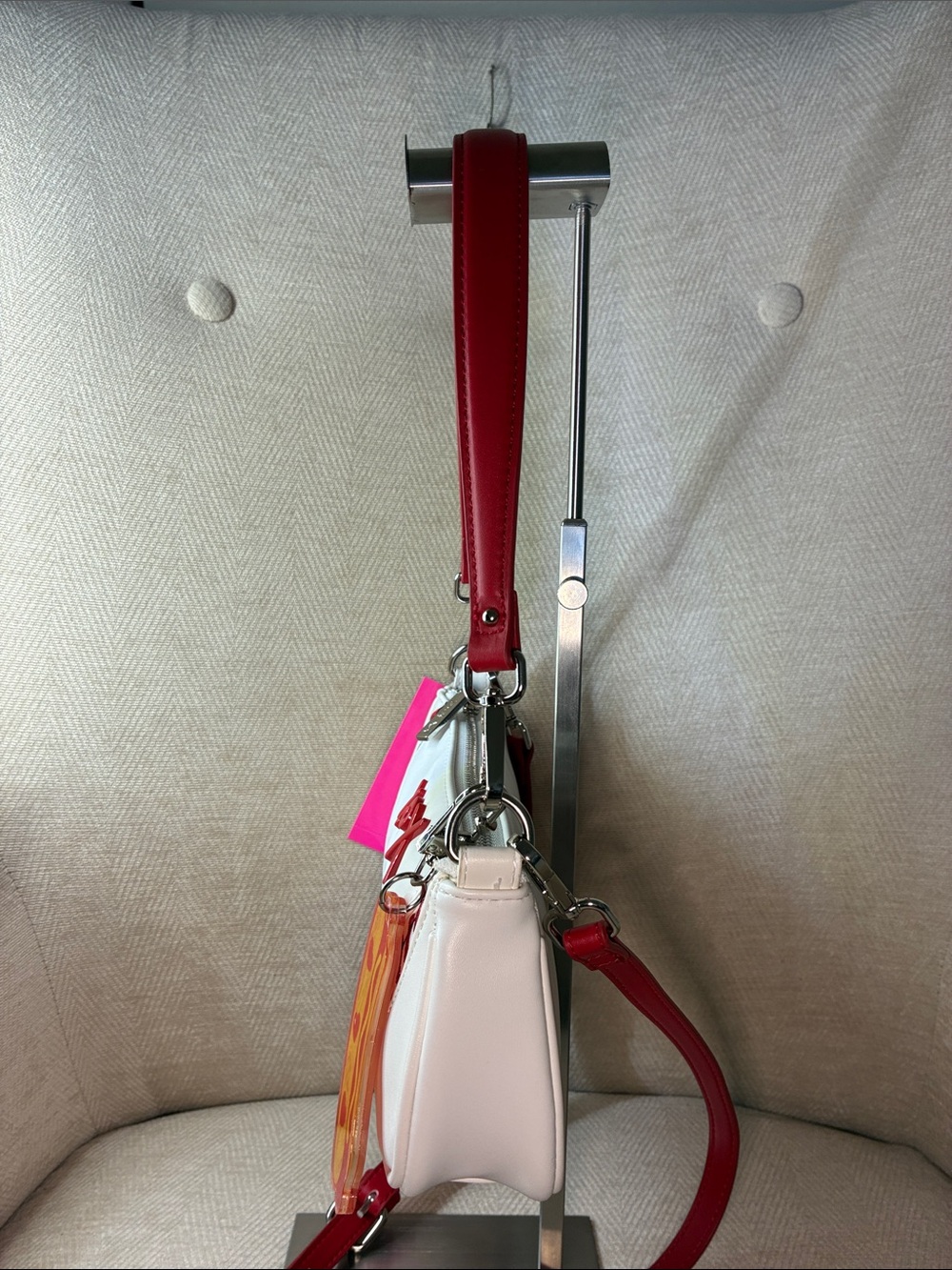 Betsey Johnson White Crossbody Red Baseball Stitching and XOX and Hotdog Charm - Picture 6 of 12